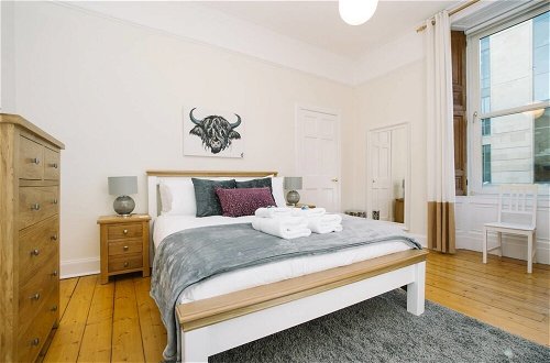 Photo 4 - Great Location! Heart of City Centre 3bed Apartment