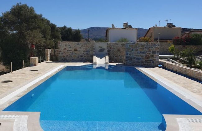 Villa Efthalia - Photo 1