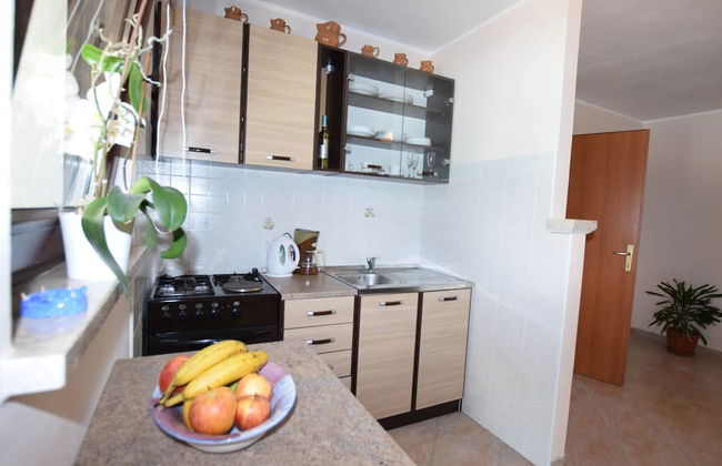 Lovable Apartment, Pool With Deckchairs, Fenced Garden With Grill, Wifi and Airco - Foto 4