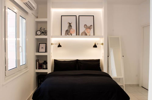 Photo 13 - Super Stylish Apartments in Syntagma Square