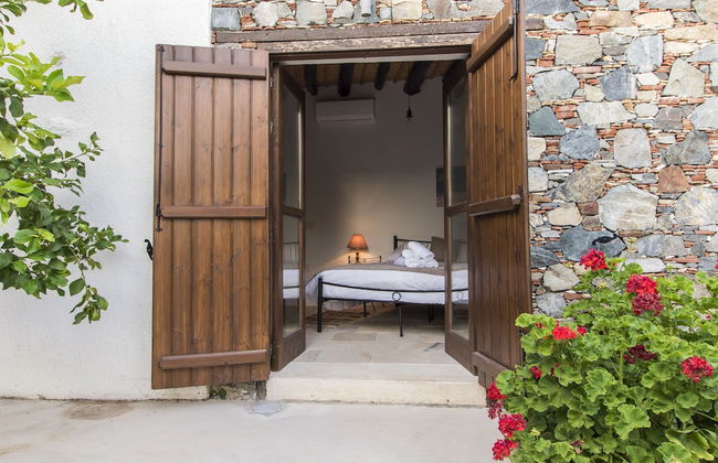 Estia Gaia Cottage - Photo 9