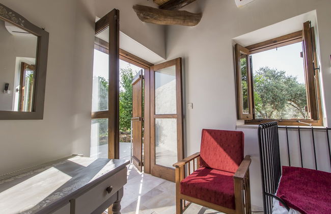 Estia Gaia Cottage - Photo 14