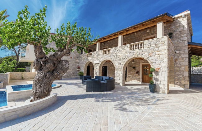Villa in Sukosan With Sauna and Pool - Foto 40