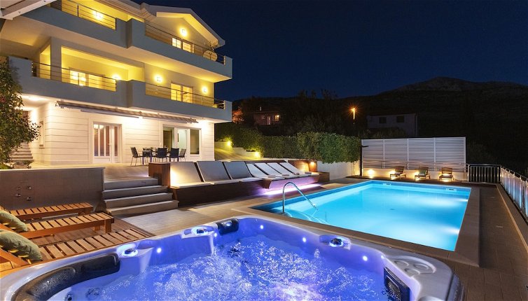 Foto 1 - Luxury Villa Lovric Private Heated Pool