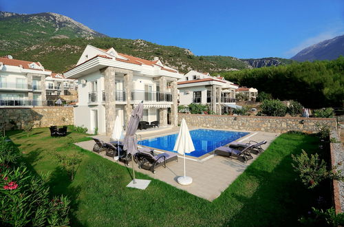 Photo 13 - Orka Golden Heights Villas