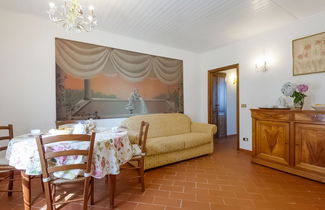 Photo 2 - Splendid Holiday Home in Orciatico with Hot Tub & Pool