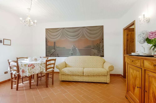 Photo 11 - Splendid Holiday Home in Orciatico with Hot Tub & Pool