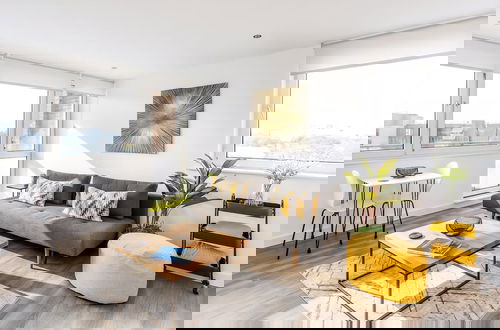 Foto 1 - Bright London Bridge Apartment