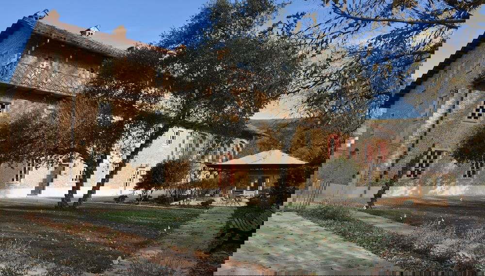 Primary image