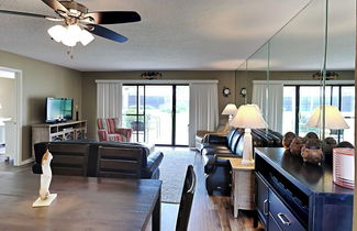 Foto 3 - Edgewater Beach and Golf Resort by Southern Vacation Rentals VII