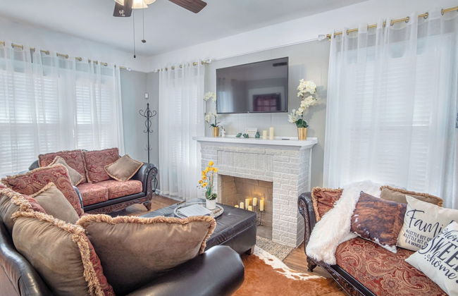 Stunning 3 BR Home Near DT Alamodome - Riverwalk - Foto 13
