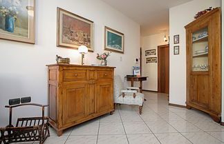 Photo 2 - Riva Centro Apartment