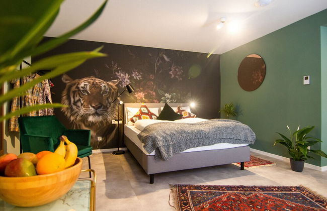 Astoria Apartments - Photo 7