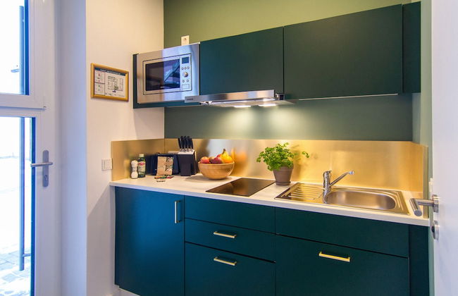 Astoria Apartments - Photo 51