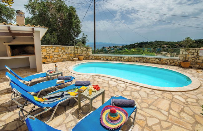 Loggos Seaview Cottage with Pool by Konnect - Foto 11