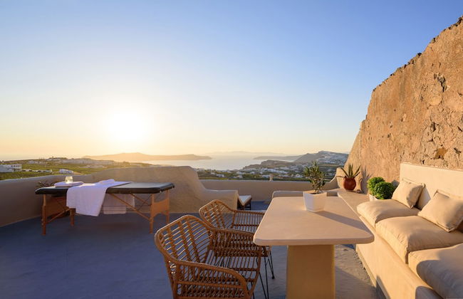 Diva Santorini Luxury Villa - Photo 17