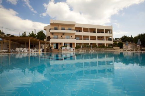 Photo 14 - Ziakis Hotel & Studios