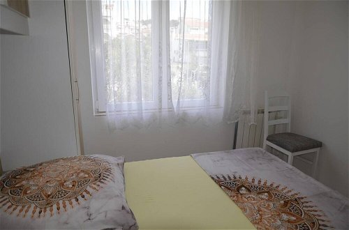 Foto 12 - Remarkable 2-bed Apartment in Okrug Gornji