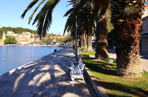 Photo 21 - Comfortable Apartment in Cavtat With Balcony