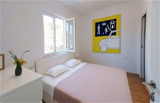 Photo 2 - Comfortable Apartment in Cavtat With Balcony
