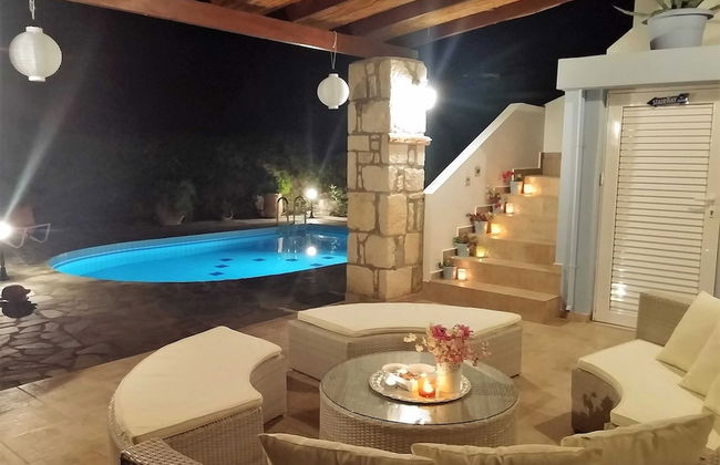 Enticing Villa in Loutra with Private Pool & Garden near Beach - Foto 11