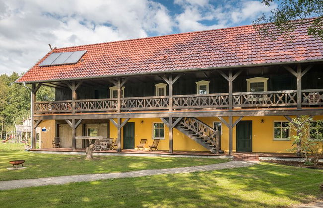 Adelinenhof - Foto 1