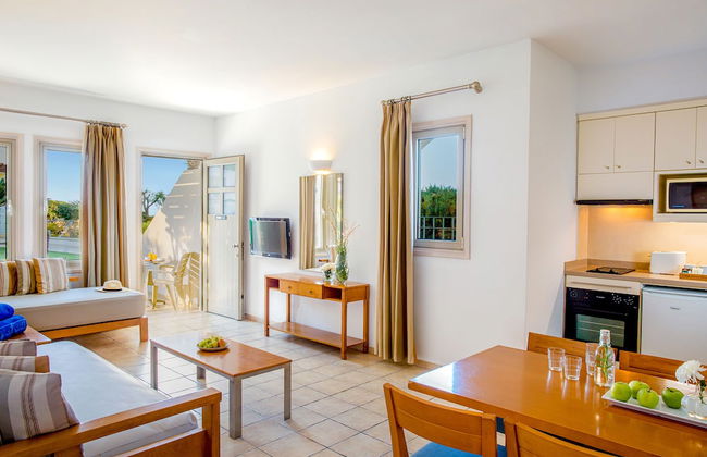 Louis Althea Beach Hotel - Foto 10