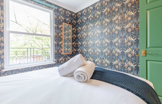 3 Bed House, Sleeps 8 - Near St Pancras - Foto 16