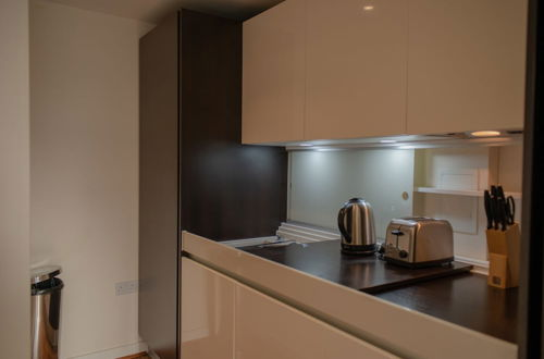 Photo 15 - One Bed Serviced Apt Moorgate