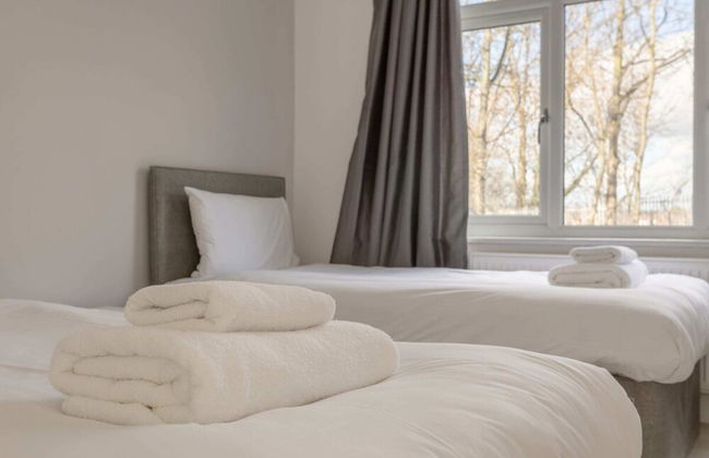 Modern 2 Bedroom Apartment in Morden - Foto 4