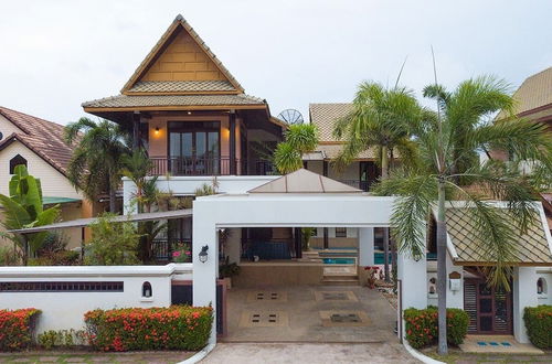 Photo 1 - Punnapha Pool Villa Pattaya