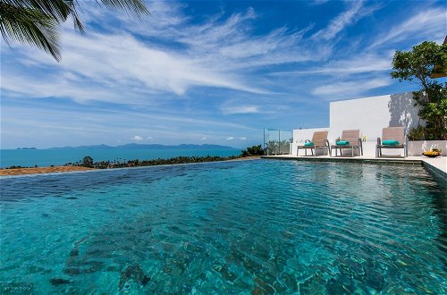 Foto 79 - 15 Bedroom Luxury Triple Sea View Villas