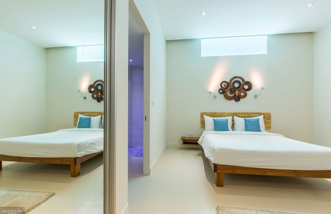 15 Bedroom Luxury Triple Sea View Villas - Foto 23