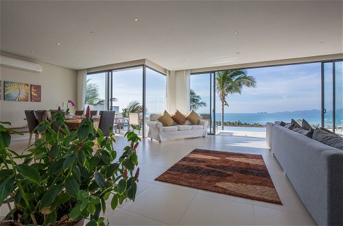 Foto 57 - 15 Bedroom Luxury Triple Sea View Villas