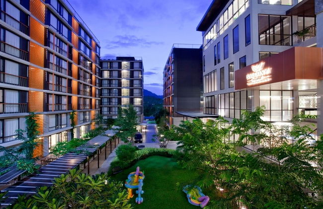 Balcony Courtyard Sriracha Hotel Serviced Apartmen - Foto 1