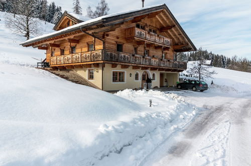 Foto 10 - Villa on a Courtyard Near the ski Area in Salzburg