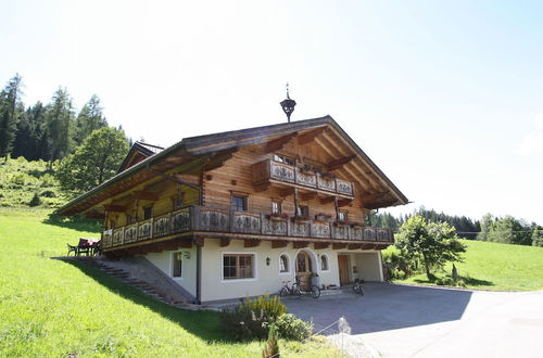 Photo 1 - Villa on a Courtyard Near the ski Area in Salzburg