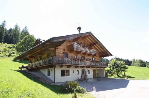 Foto 1 - Villa on a Courtyard Near the ski Area in Salzburg