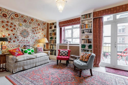 Photo 10 - 3 Bedroom Apartment on Portobello Road in Notting Hill