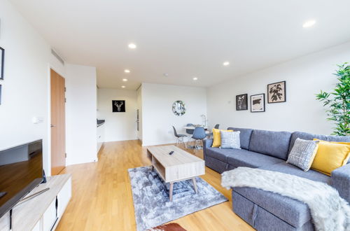 Photo 14 - 1 Bedroom Stylish Apartment near Regents Park FREE WIFI & AIRCON by City Stay Aparts London