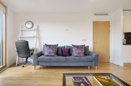 Foto 16 - 1 Bedroom Stylish Apartment near Regents Park FREE WIFI & AIRCON by City Stay Aparts London