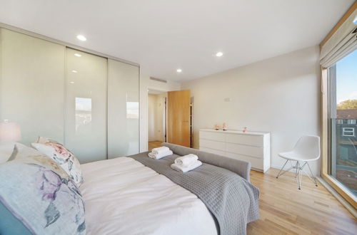 Foto 8 - 1 Bedroom Stylish Apartment near Regents Park FREE WIFI & AIRCON by City Stay Aparts London