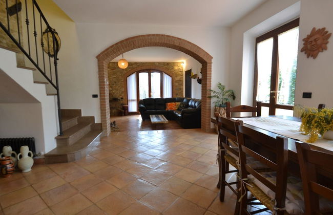Charming Villa in Suvereto with Hot Tub - Photo 25