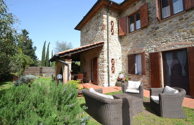 Charming Villa in Suvereto with Hot Tub - Photo 1