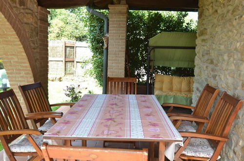 Foto 17 - Charming Villa in Suvereto with Hot Tub