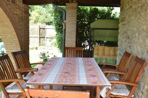 Foto 30 - Charming Villa in Suvereto with Hot Tub