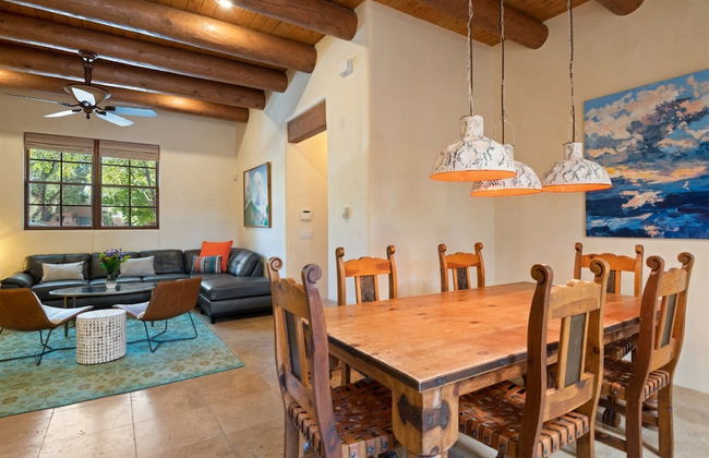 Casa Nona - Pristine Home in the Railyard District, Walk to The Plaza - Foto 16