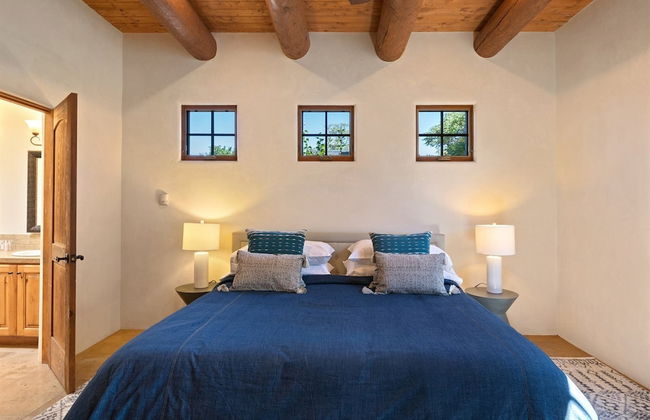 Casa Nona - Pristine Home in the Railyard District, Walk to The Plaza - Foto 2