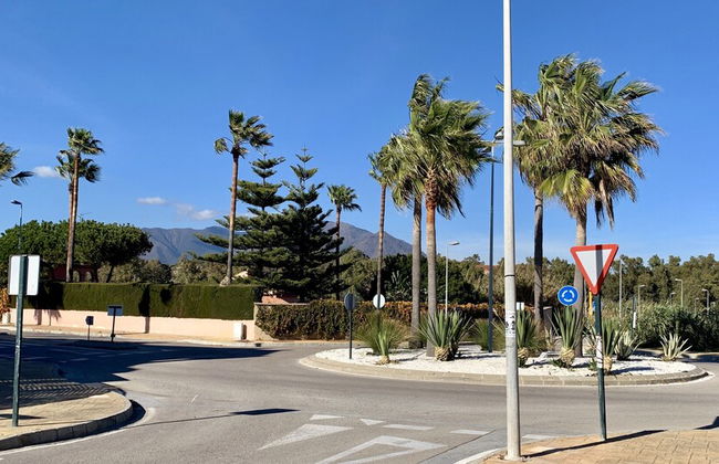 Casares Beach Golf Apartment With Private Garden and Pool Access - Foto 41
