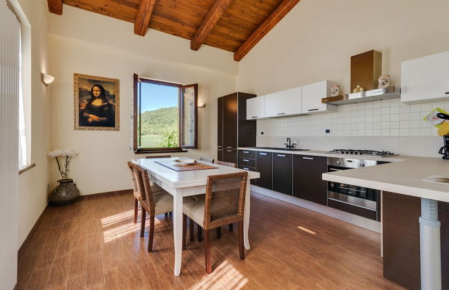 Villa in Piandimeleto With Pool & Sauna - Foto 15